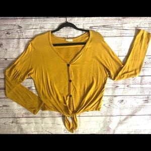 Olivia Rae Button Down Yellow Tie Front Size M